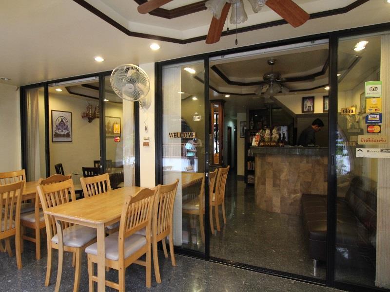 New Beach Guesthouse Hua Hin Bagian luar foto